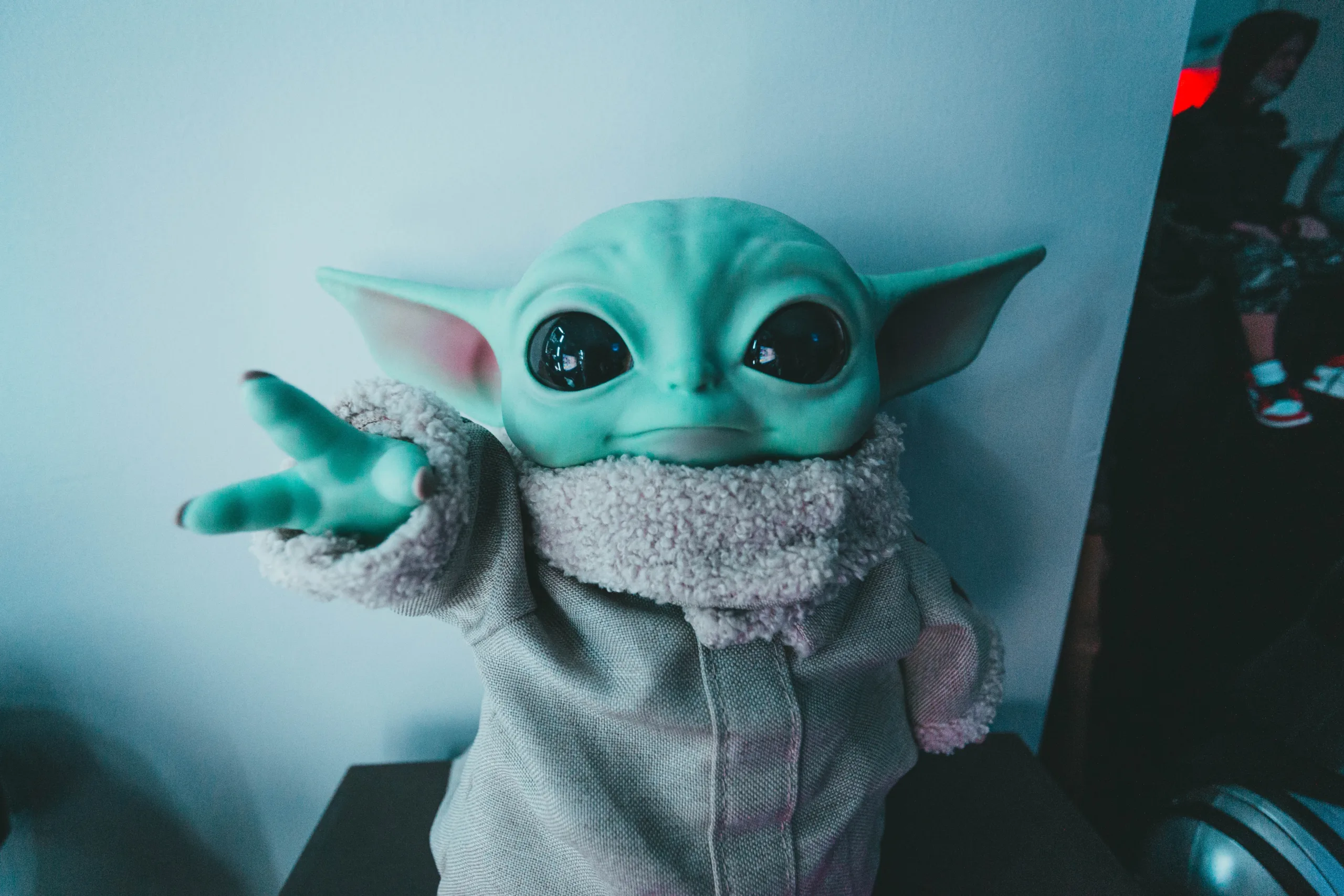 baby yoda, il bambino protagonista di the manadalorian